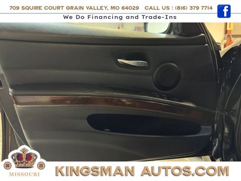 Used 2011 BMW 328i xDrive Sedan AWD/4WD image 10