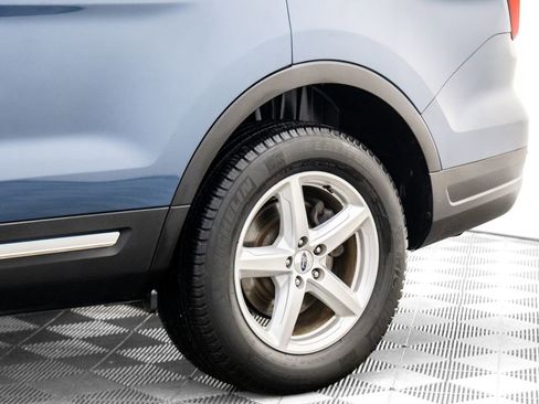 Used 2018 Ford Explorer XLT w/ Equipment Group 201A image 34
