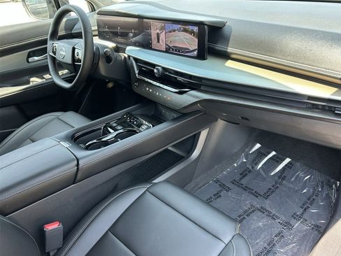 New 2025 Nissan Murano SL image 8