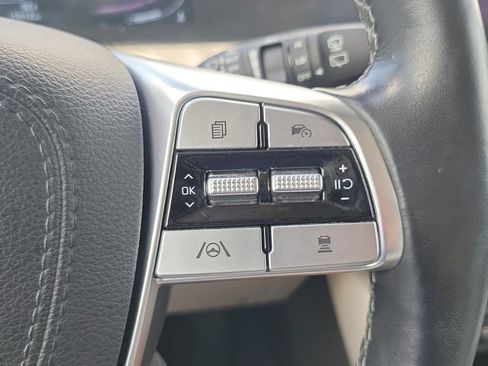 Used 2025 Kia Telluride EX w/ EX Captain's Chair Package AWD/4WD image 24
