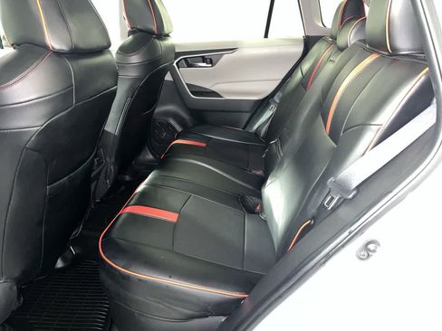 Used 2024 Toyota RAV4 XLE w/ Convenience Package image 27