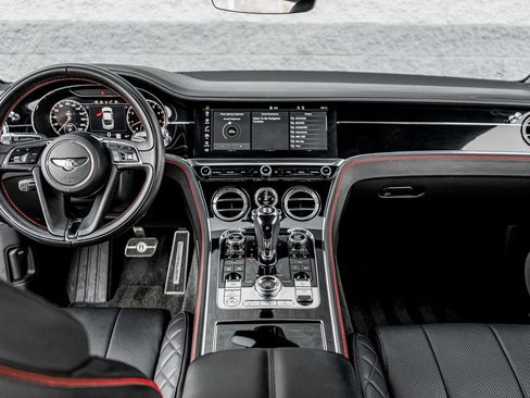 Certified 2020 Bentley Continental GT AWD/4WD image 4