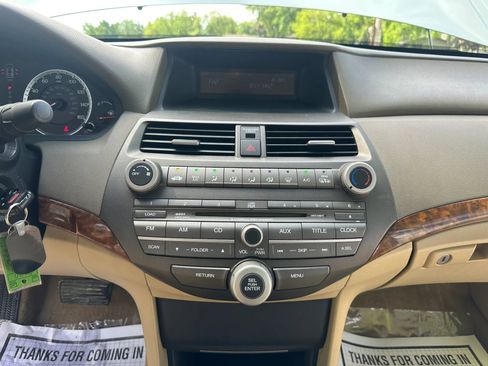 Used 2009 Honda Accord EX image 18