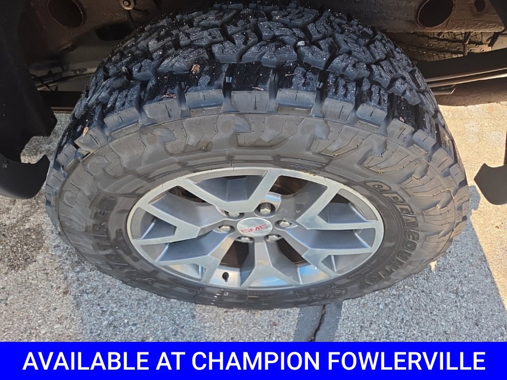 Used 2014 GMC Sierra 1500 SLT w/ All-Terrain Package AWD/4WD image 12