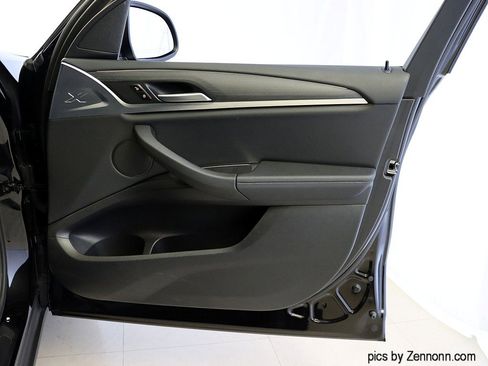 Certified 2023 BMW X3 xDrive30i w/ Premium Package image 32