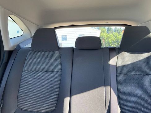 Used 2024 Kia Seltos LX AWD/4WD image 11