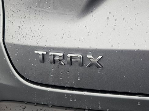 Used 2026 Chevrolet Trax LT image 29