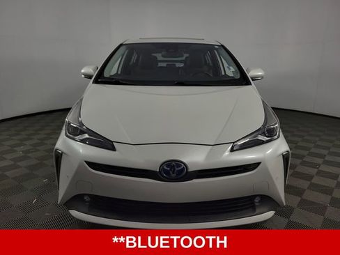 Used 2022 Toyota Prius XLE image 6
