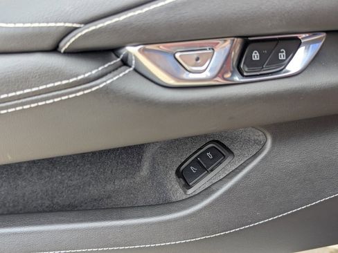 Used 2024 Chevrolet Corvette Z06 image 56