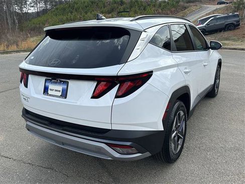 New 2025 Hyundai Tucson SEL image 5