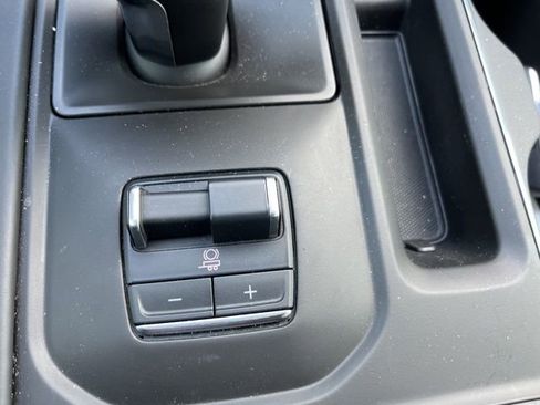 Used 2024 GMC Sierra 1500 Denali Ultimate image 31