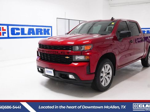 Used 2021 Chevrolet Silverado 1500 Custom AWD/4WD image 1