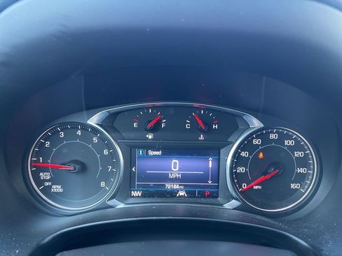 Used 2023 GMC Terrain SLE w/ Driver Convenience Package image 12