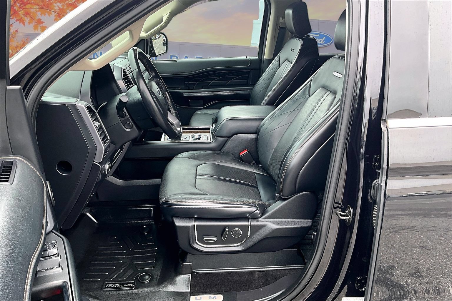 Used 2019 Ford Expedition Platinum AWD/4WD image 21