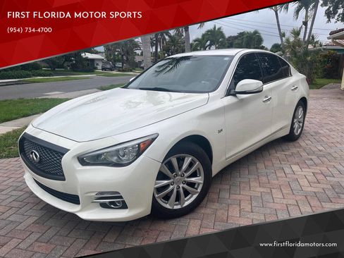 Used 2016 INFINITI Q50 Premium image 3