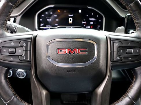 Used 2022 GMC Sierra 1500 AT4 w/ AT4 Premium Package AWD/4WD image 12