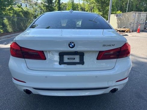 Used 2020 BMW 530i w/ Premium Package image 12