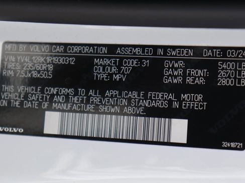 Used 2024 Volvo XC60 B5 Core image 49