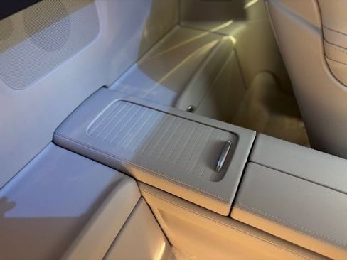 Certified 2019 Mercedes-Benz SL 550 image 49