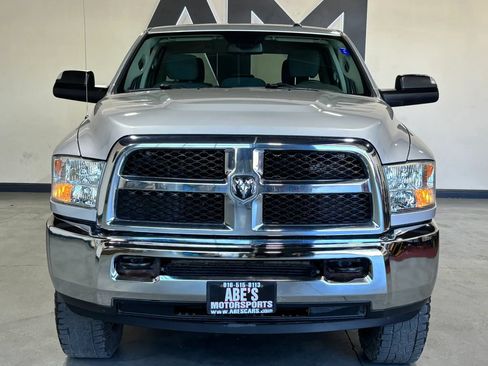 Used 2016 RAM 2500 Tradesman w/ Chrome Appearance Group AWD/4WD image 3
