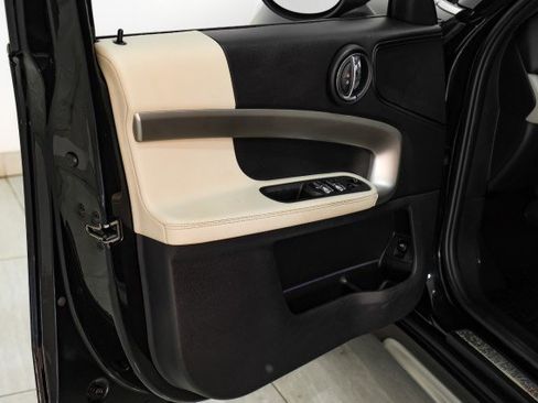 Used 2022 MINI Cooper Countryman S w/ Signature Upholstery Package image 37