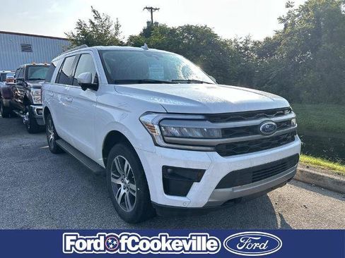 Certified 2024 Ford Expedition XLT AWD/4WD image 2