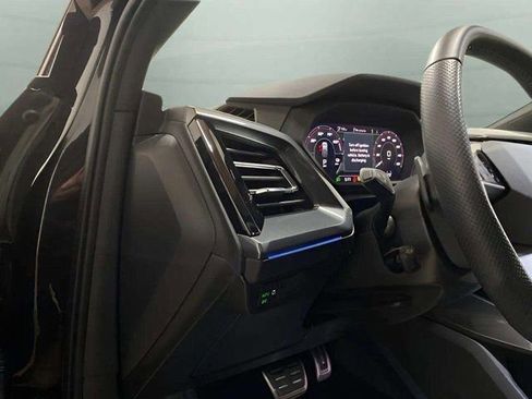 Used 2024 Audi Q4 e-tron Premium Plus w/ Premium Plus image 35