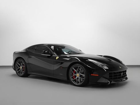 Certified 2017 Ferrari F12 Berlinetta RWD image 1