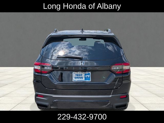 New 2026 Honda Pilot Sport image 7