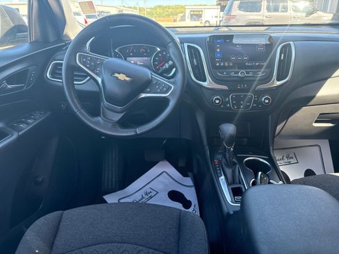 Used 2022 Chevrolet Equinox LT image 5