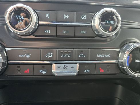 Used 2022 Ford F150 XLT w/ Equipment Group 302A High image 30