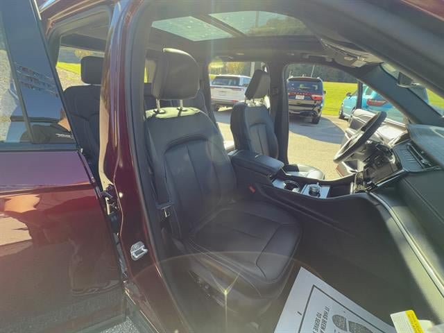 Used 2026 Jeep Grand Cherokee Limited w/ Limited Altitude Package AWD/4WD image 31
