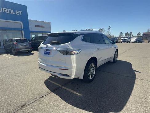Used 2022 Buick Enclave Avenir w/ LPO, Floor Liner Package AWD/4WD image 2