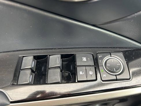 Used 2017 Lexus IS 300 AWD w/ Navigation System Package image 25