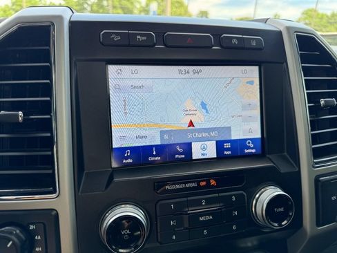 Used 2020 Ford F150 Lariat w/ Equipment Group 502A Luxury AWD/4WD image 22