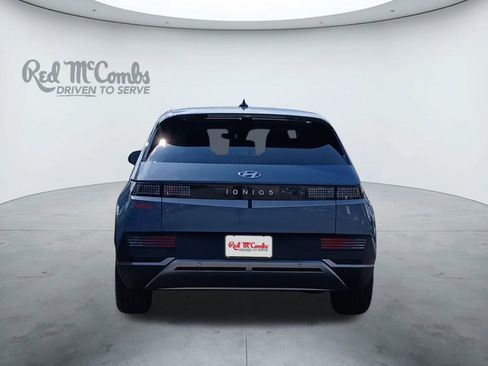 New 2024 Hyundai Ioniq 5 SEL image 4