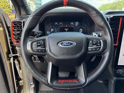Used 2025 Ford Ranger Raptor AWD/4WD image 28