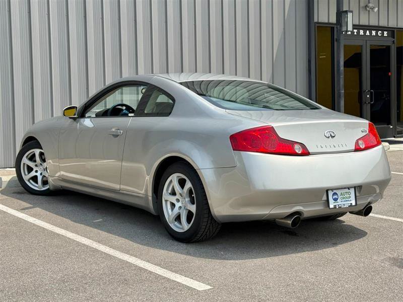 Used 2004 INFINITI G35 Coupe w/ Premium Pkg RWD image 7
