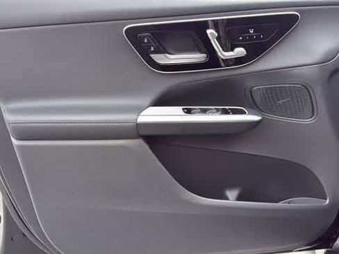 Certified 2026 Mercedes-Benz GLC 300 4MATIC image 15