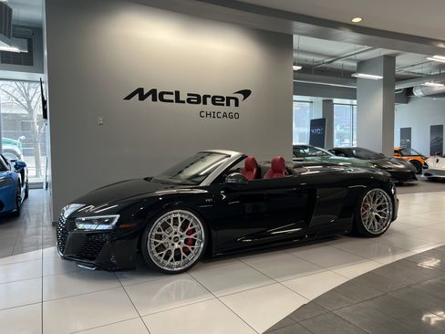 Used 2022 Audi R8 V10 performance image 1