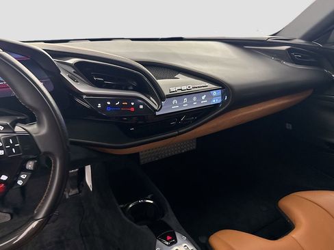 Used 2021 Ferrari SF90 Stradale image 24