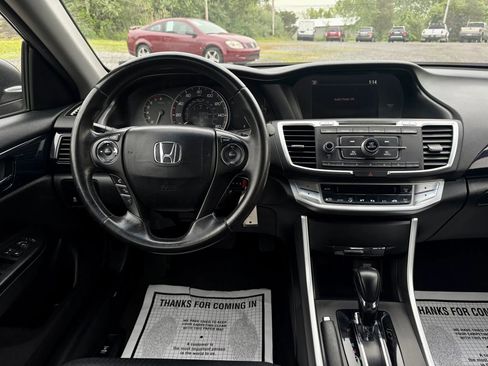 Used 2013 Honda Accord Sport image 26