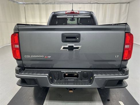Used 2020 Chevrolet Colorado LT w/ Luxury Package image 21