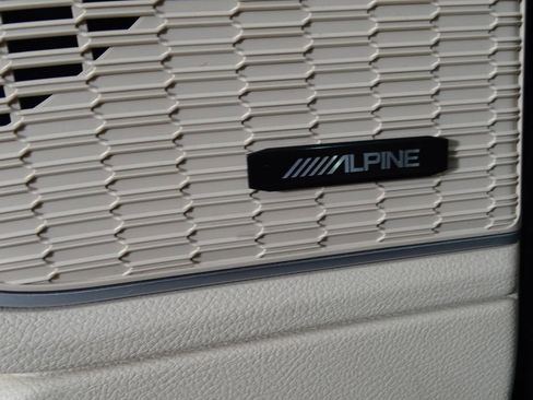 Used 2021 Jeep Grand Cherokee L Limited image 23