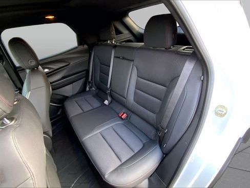 Used 2023 Chevrolet TrailBlazer RS w/ Sun and Liftgate Package FWD image 18