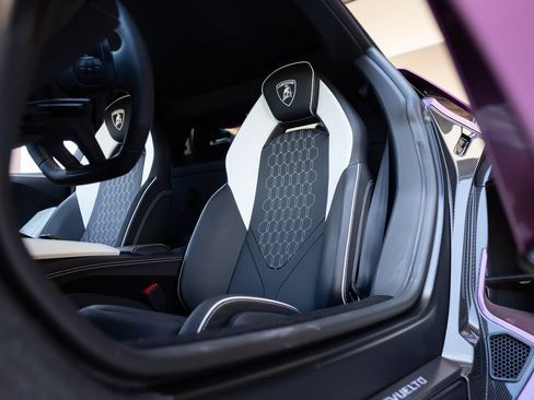 Used 2026 Lamborghini Revuelto AWD/4WD image 67