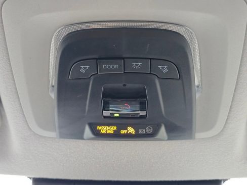 Used 2024 Toyota Corolla Cross L image 29