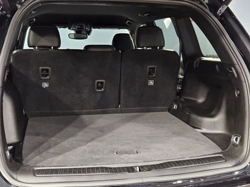 Used 2024 Jeep Grand Cherokee Limited image 18