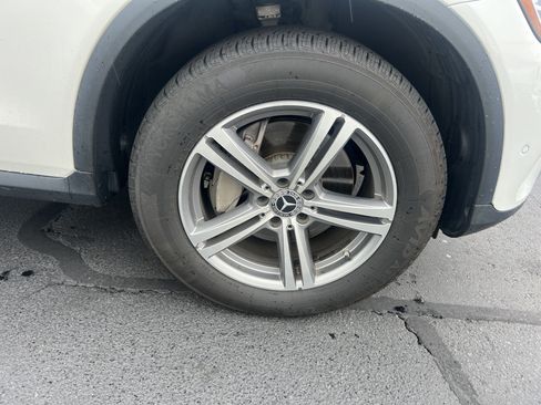 Certified 2022 Mercedes-Benz GLC 300 image 13