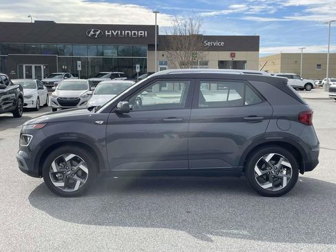 Certified 2024 Hyundai Venue Limited image 25